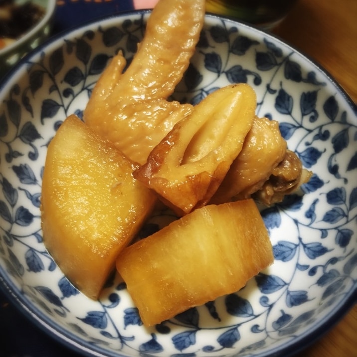 *時短で簡単！鶏手羽とちくわの煮物*